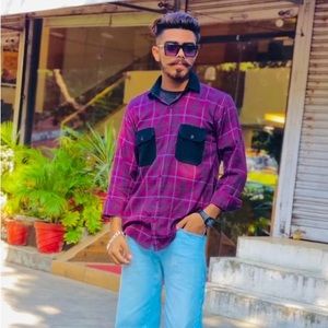 Meet your Posher, Sahil